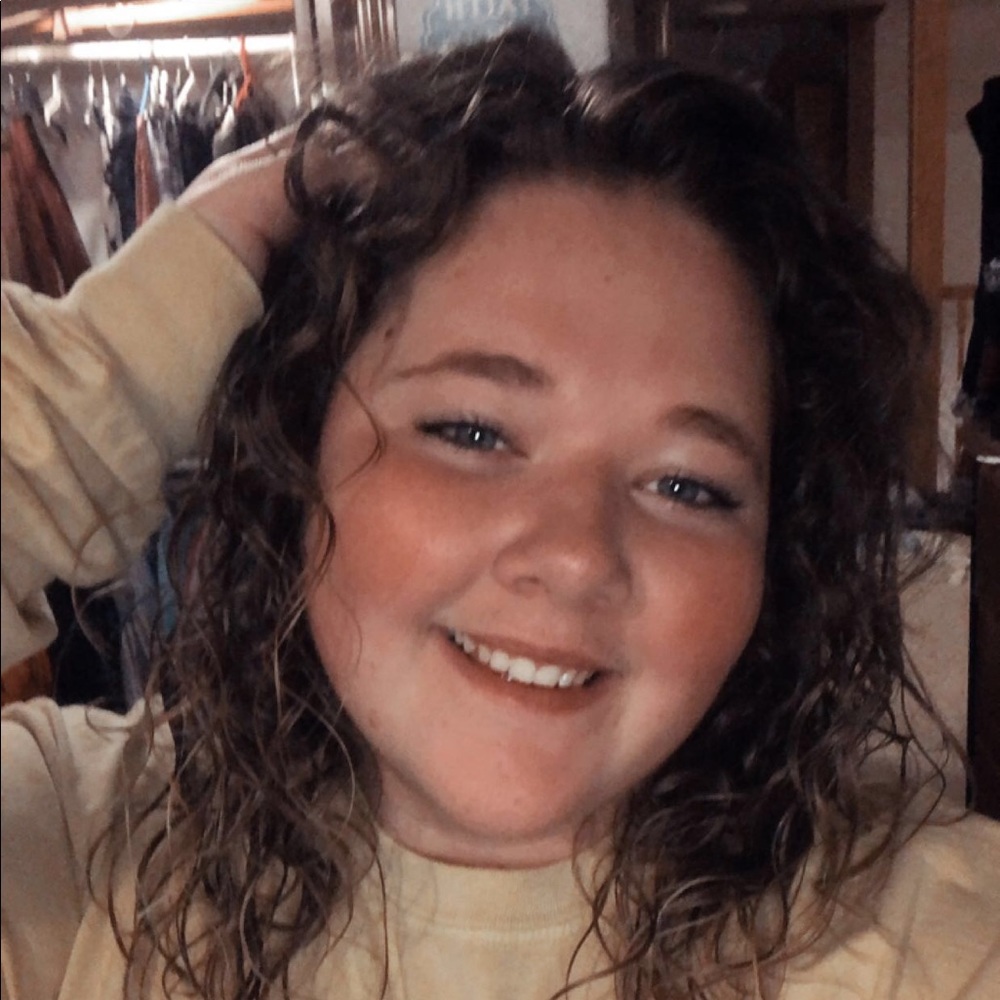 Meet your Posher, Kenzie